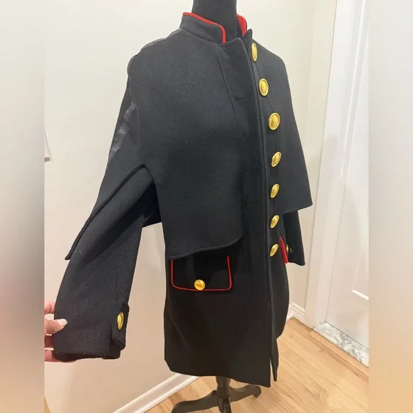 Military Elegant Black Coat with Gold Buttons - Picture 3 of 8